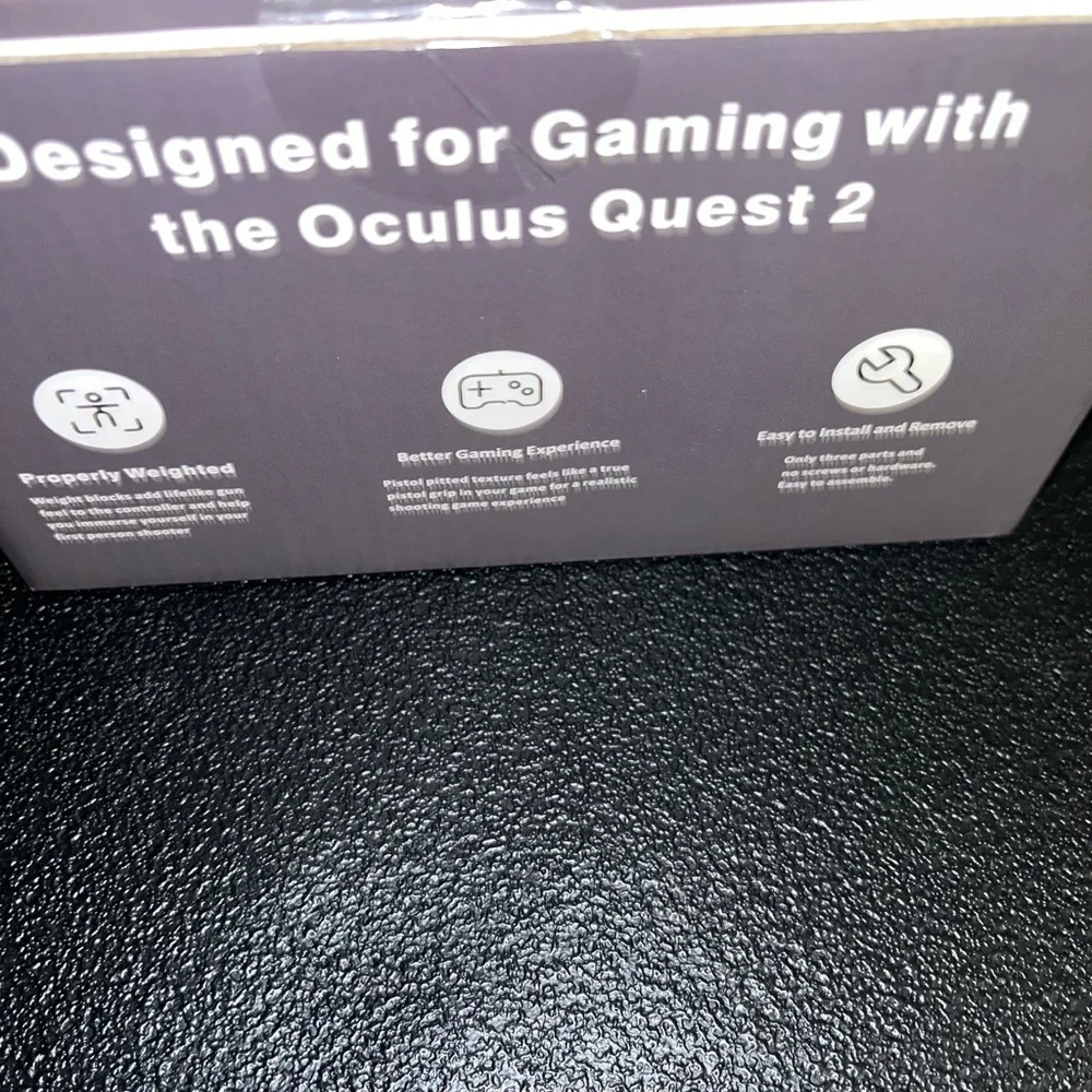CYBVR WEIGHTED PISTOL GRIP FOR OCULUS QUEST 2 CONTROLLERS.